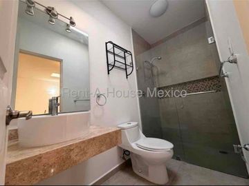 RENTA | Casa en El Mirador, Querétaro | 3 habitaciones | amplia casa | plazas comerciales cerca.