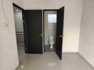 Disewakan rumah eastern park ada AC tiap kamar perumahan Grand Eastern, Surabaya timur