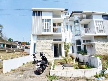 Rumah Atau Villa Perumahan Sengkaling Dau Tlogomas Malang