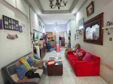 Dijual Rumah Harga cakep, lokasi strategis di pusat bekasi Selatan