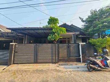 Dijual Rumah lokasi sangat strategis di bekasi Selatan