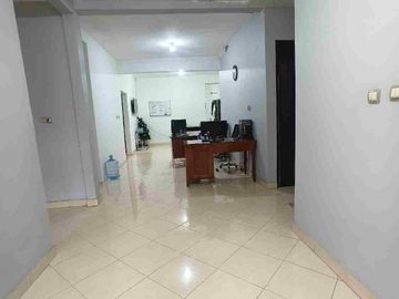 Dijual Rumah lokasi sangat strategis di bekasi Selatan