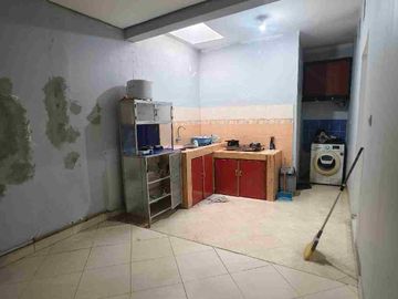Dijual Rumah lokasi sangat strategis di bekasi Selatan
