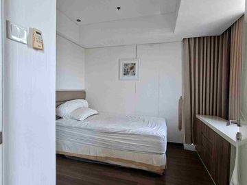 Sewa 2BR Furnish apartemen trillium surabaya.
