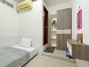 DIJUAL MURAH Rumah Kost 35 Kamar+2 Kios PENUH Di Cengkareng Jakbar/JK531