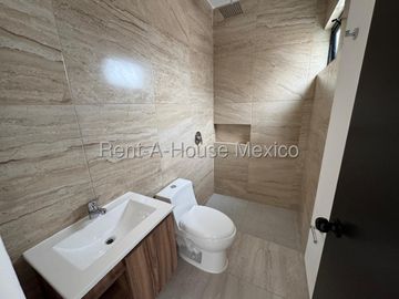 Estrena departamento en renta colonia Puertas de San Miguel, 2 recámaras, 2 baños, área infantil y asadores