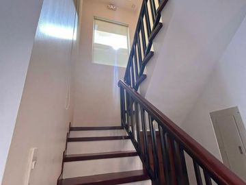 CORNER 3-BEDROOM HOUSE FOR RENT IN ANGELES CITY PAMPANGA