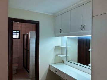 Spacious 4 Bedroom House and Lot for Lease in Arcadia Subdivision, Quezon City