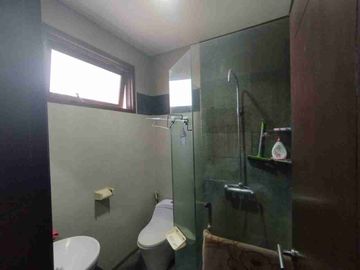 Dijual Cepat Rumah HOOK Minimalis Siap Huni Di Sukaluyu Cikutra Pahlawan Bandung