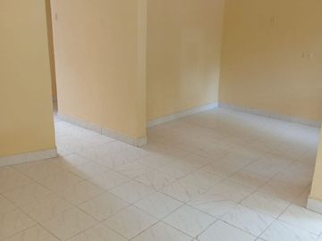 SE ARRIENDA CASA 2 ALCOBAS EN SANTANA
