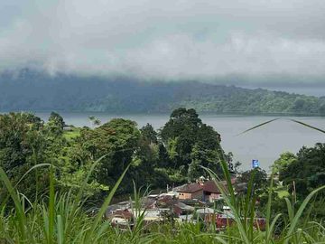 jual property tanah view danau cantik zona pink di tabanan bali