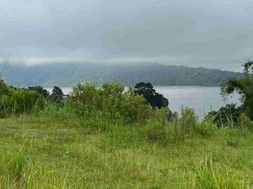 jual property tanah view danau cantik zona pink di tabanan bali