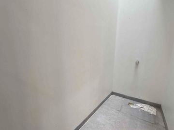 Modern Classic Siap Huni di Tanah Baru dekat Tol Kukusan