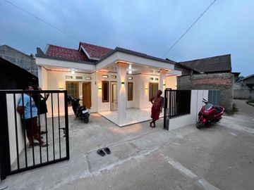 RUMAH MURAH SIAP HUNI DAN STRATEGIS DI CIBINONG GUNUNG SINDUR KAB BOGOR