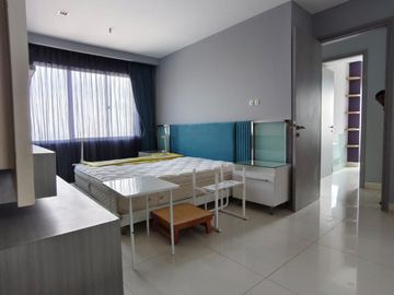 Disewakan : 1 unit Apartemen Fully Furnished di Permata Hijau, Keb-Lama, Jak-Sel