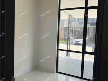 Rumah Mewah Siap Huni di Area Exclusive PIK 2