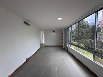 Apartamento en Arriendo en Los Balsos, Poblado Medellín Antioquia