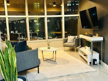 FOR RENT | 3 bedroom  ONE CENTRAL CONDOMINIUM