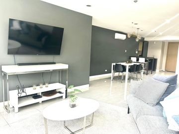 FOR RENT | 3 bedroom  ONE CENTRAL CONDOMINIUM