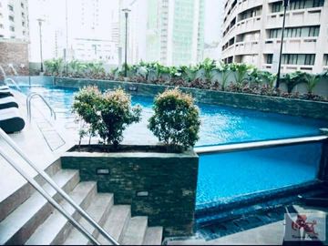 FOR RENT | 3 bedroom  ONE CENTRAL CONDOMINIUM