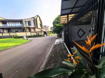Dijual Rumah di CLuster Sapphire Pondok Hijau Golf Gading Serpong, Tangerang