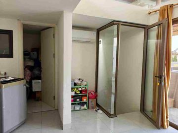 Dijual Rumah 3lt lokasi strategis, dekat tol Full Bangunan Puri 11 Residen Karang Tengah Tangerang