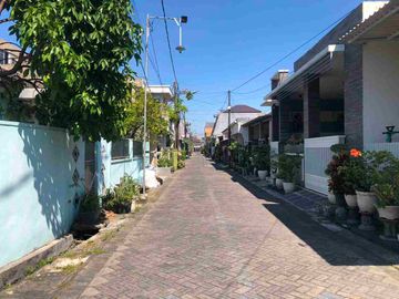 Dijual cepat rumah Gunung Sari Indah Wiyung Rumah lama Siap Huni