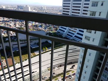 FOR LEASE – 2 Bedroom Condo + 2 T&B + One Parking Slot in Aston, Two Serendra, BGC Taguig