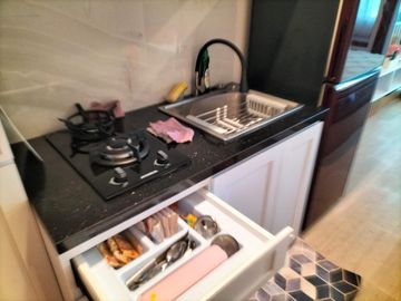 Dijual Apartemen Taman Iswara Bekasi Tipe Studio 23m² Full Furnished - 450 Juta Nego
