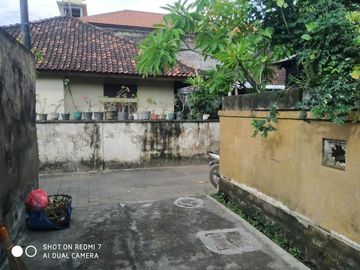 Tanah Murah Bonus Bangunan Lantai 2 Dekat Bandara di Kuta
