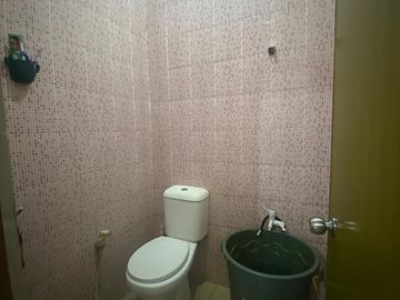 Dijual Rumah Minimalis Tambun Utara Bekasi, LT 66m² Semi Furnished + Area Jemur Atas SHM - 450 Juta Nego
