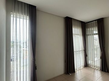 Dijual Rumah di Kota Baru Parahyangan, Semi Furnished Tatar Lokacitra