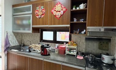 DIJUAL Rumah Siap Huni sudah renov Di The Avani
