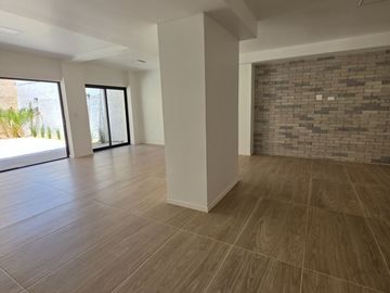Casa en Venta – Misión del Sol