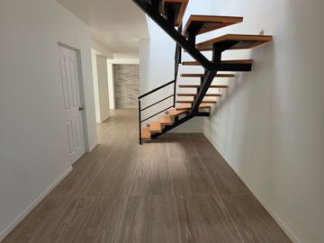 Casa en Venta – Misión del Sol