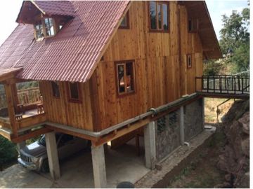 VENDO HERMOSA CABAÑA EN PUEBLO MAGICO TLALPUJAHUA