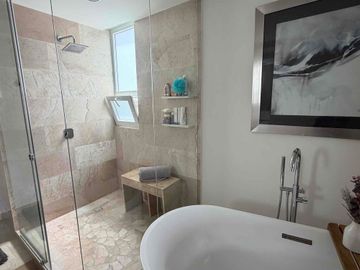 PENT HOUSE EN VENTA EN FRACCIONAMIENTO ARBOLEDAS DE ZAVALETA; PUEBLA