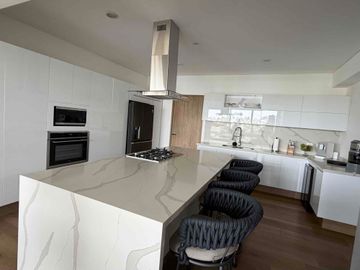 PENT HOUSE EN VENTA EN FRACCIONAMIENTO ARBOLEDAS DE ZAVALETA; PUEBLA