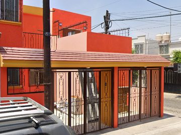 VENTA DE CASA JALISCO TLAQUEPAQUE COL CAMICHINES