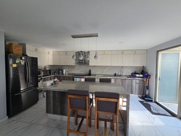 CASA EN VENTA | CONDADO DEL VALLE – BAKEIRA