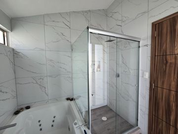 CASA EN VENTA | CONDADO DEL VALLE – BAKEIRA