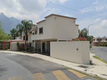 CASA EN VENTA, FRACC. COUNTRY, MONTERREY, NUEVO LEÓN.