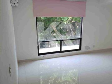 ¡CASA EN RENTA! | VISTA HERMOSA | $45,000.00 MXN MENSUALES. RESIDENCIA CON UBICACIÓN EN ESQUINA, DOBLE ACCESO, SIN SEGURIDAD.