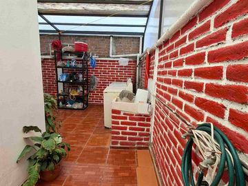 Casa en Venta en Real de los Naranjos sobre Avenida comercial o habitacional