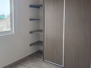 CASA EN EDUARDO MOLINA GUSTAVO A. MADERO