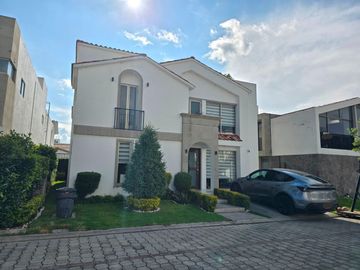 CASA EN RENTA | CONDADO DEL VALLE – BAKEIRA