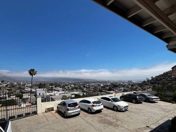 Departamento en renta | Amueblado con vista panorámica | Col. Azteca (Zona Centro), Ensenada