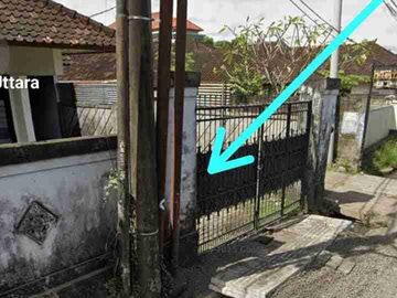 DI JUAL TANAH PINGGIR JLN UTAMA ISI BANGUNAN RUMAH LAMA HITUNG JUAL TANAH SAJA