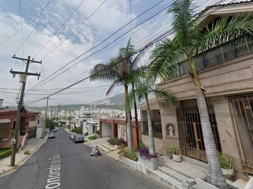CASA EN VENTA-RECUPERACION BANCARIA Honorato de Balzac, Monterrey