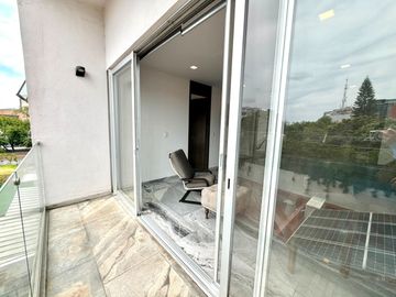 Renta Departamento SemiAmueblado en Col. Ladron de Guevara, Guadalajara, Jal.
